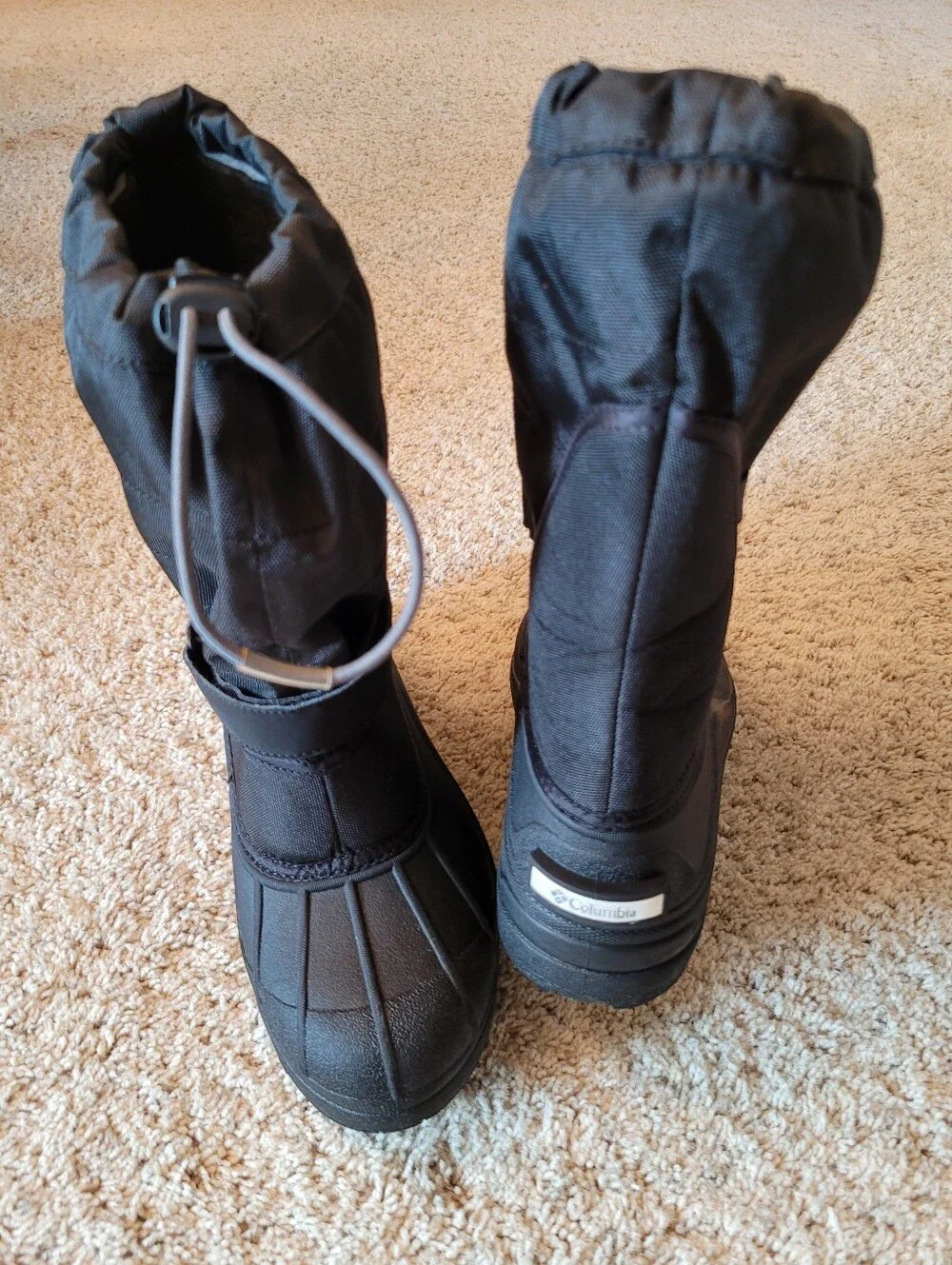 Columbia Womens Black Waterproof Snow Boots Bungee Type Closure Like New 7